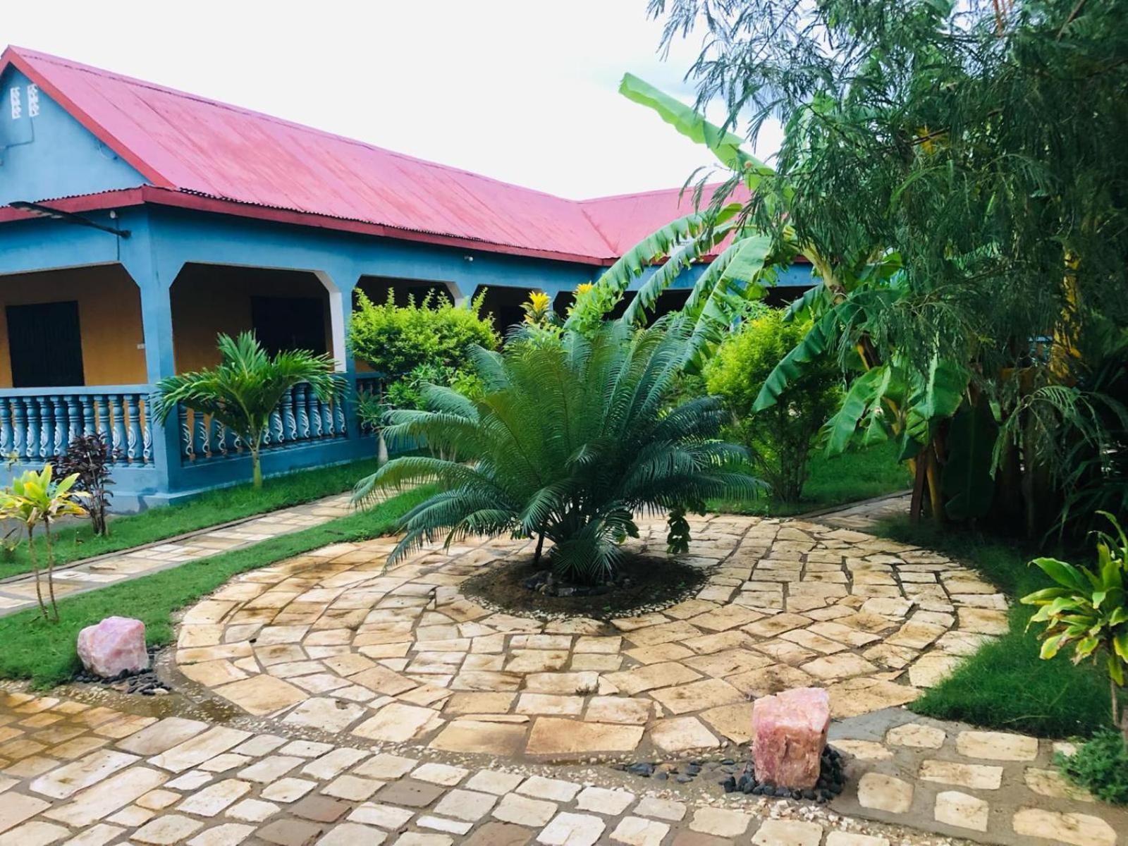 Bohobe Naboty Bed & Breakfast Toliara Eksteriør bilde
